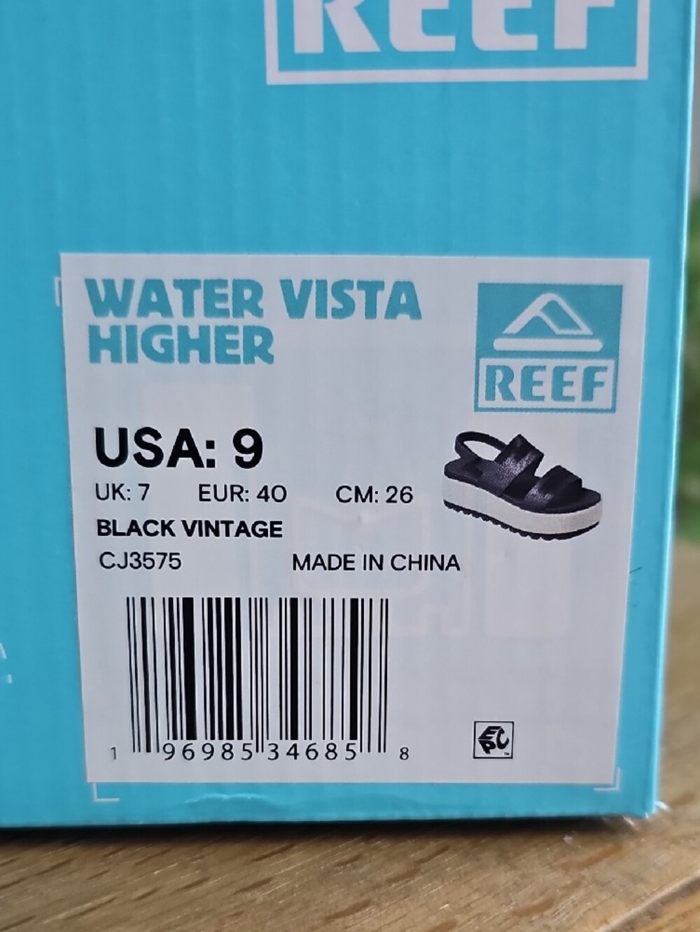 Reef Woman's Vista Higher Sandals with Cream Platform - Size 9 - Picture 5 of 5